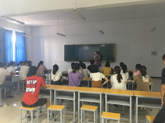 我院举办教学触控一体机培训会 我院举办教学触控一体机培训会