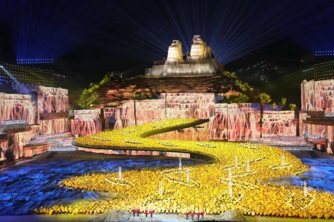 2020年央视春晚我院1270余名师生震撼演出! 2020年央视春晚我院1270余名师生震撼演出!