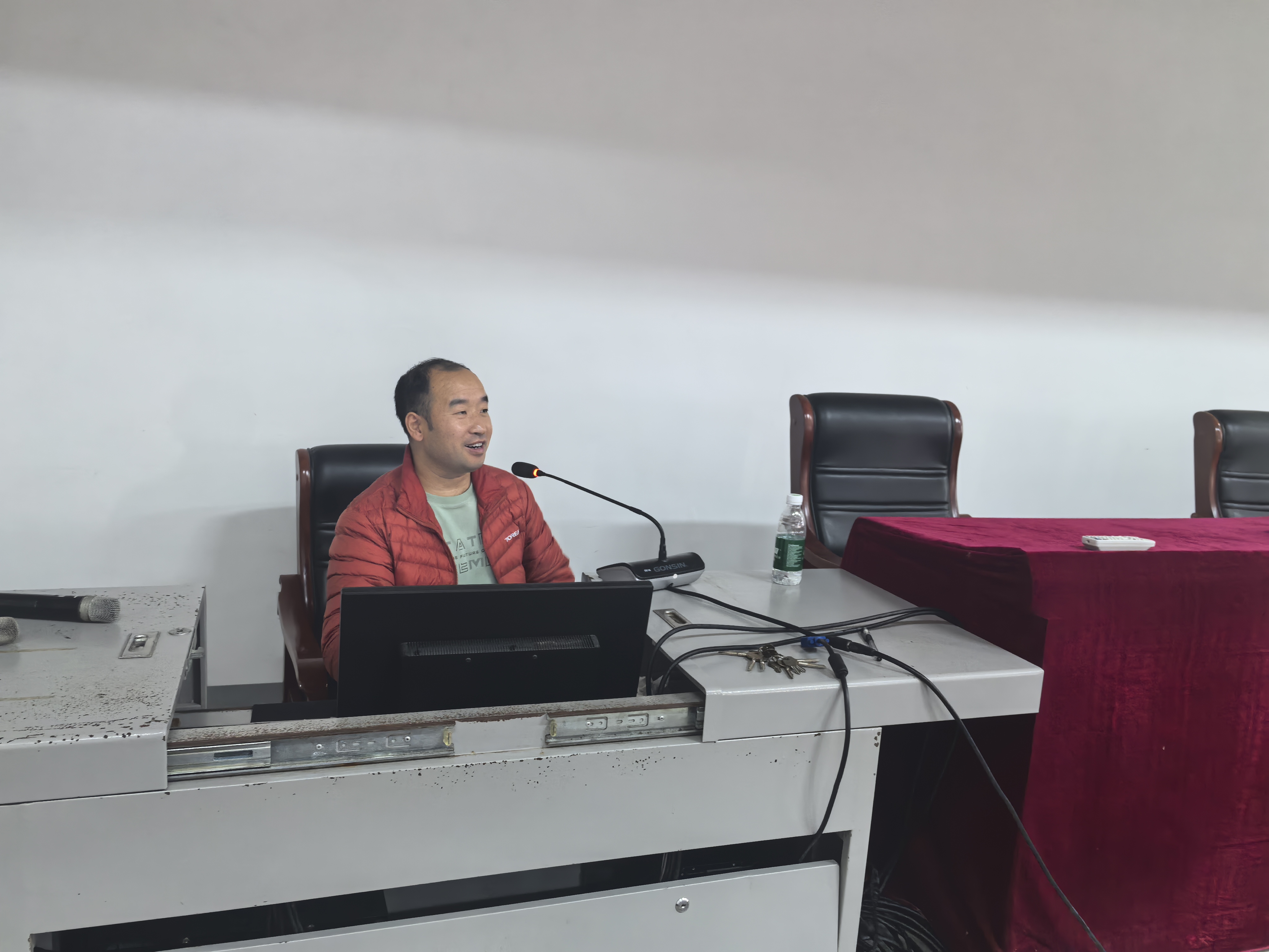 1761921032395877.jpg b7370d5c86aa7671f8a7b36b0af4538.jpg